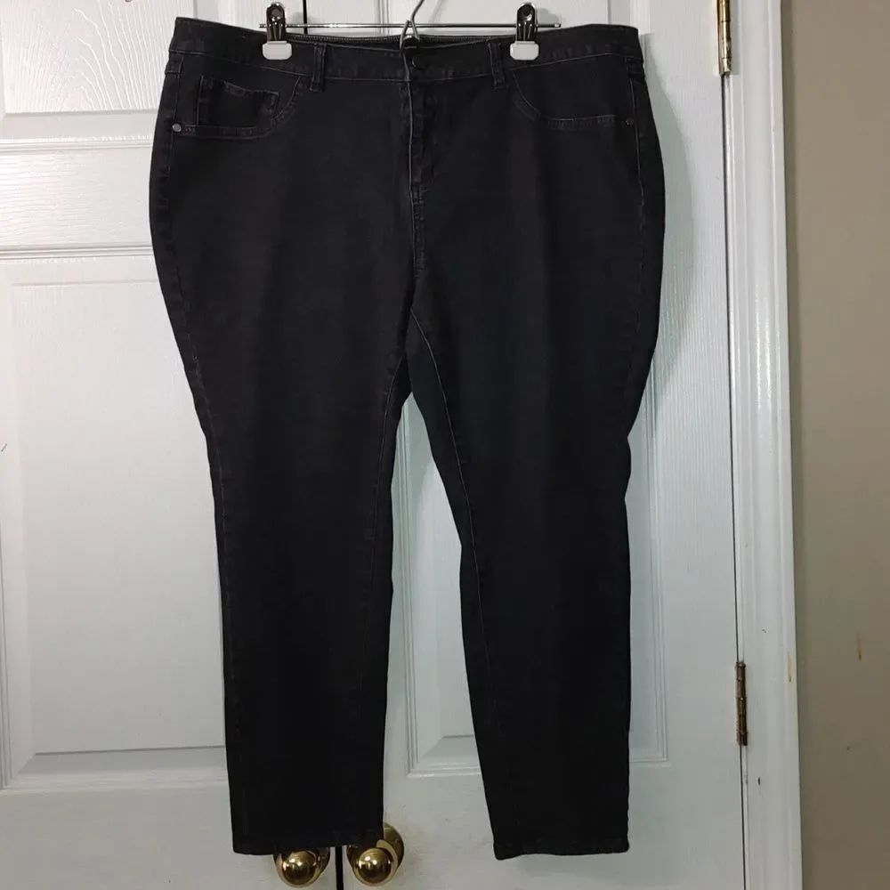 G.I.L.I. black cropped jeans Sz 22 WP EUC